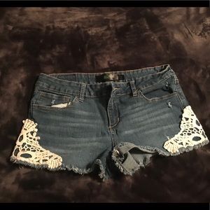 Size 13, Thread Market jean shorts